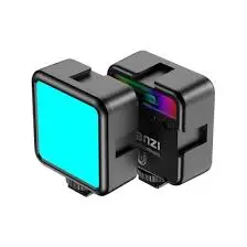 [0005497] Ulanzi VL49 RECHARGEABLE MINI RGB LIGHT