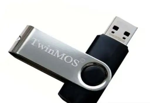 [0008113] TwinMOS X3 32GB USB 3.1 Gen 1 Black-Silver Pen Drive